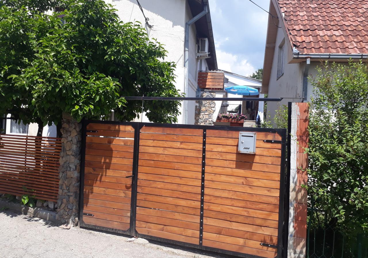 Ferienwohnung Garmani Vrnjačka Banja Exterior foto